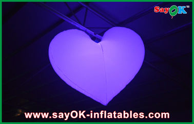 Treo trang trí chiếu sáng Inflatable cho đám cưới tim LED