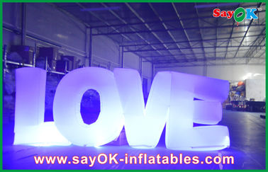 Tình yêu chiếu sáng Yard Inflatables Trang trí ngoài trời Nylon Vải