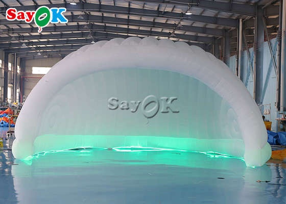 Khu lều bơm có hình dạng mũ bảo hiểm bán tròn bơm có hình dạng sân khấu