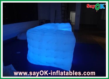 Chuẩn bị ghế cube, trang trí bữa tiệc, ghế sofa LED bơm để bán