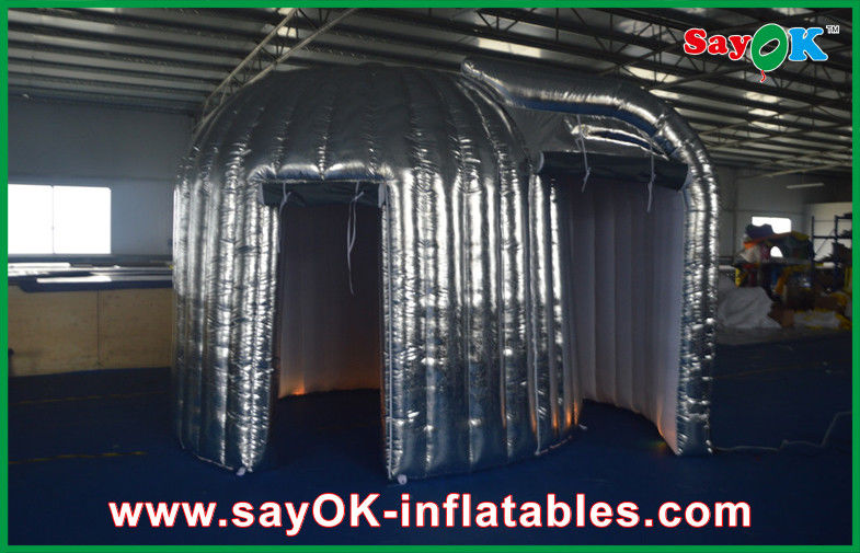 Trang trí tiệc bơm hơi Tùy chỉnh được thực hiện bằng bạc Led Photobooth Lều quảng cáo bơm hơi cho thuê