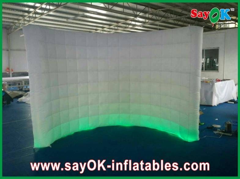 Bức tường có thể thổi led Light Curved Wall L3 X W1.5 X H2m With Blower Bức tường có thể thổi