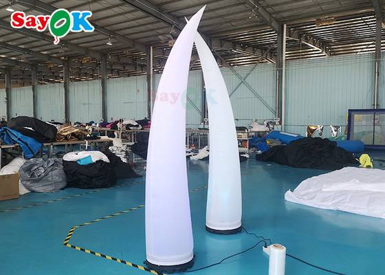 Ngà voi Led bơm hơi nhiều màu 2,5m để trang trí lối vào sân khấu